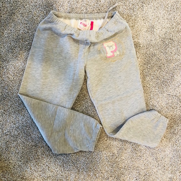 PINK Victoria's Secret Pants - PINK Capri joggers